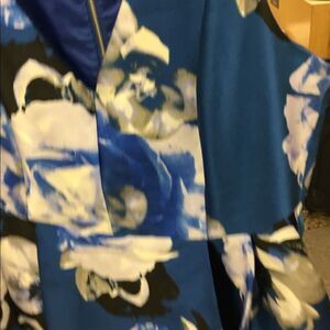 14 Shelby Nites blue w/flowers dress